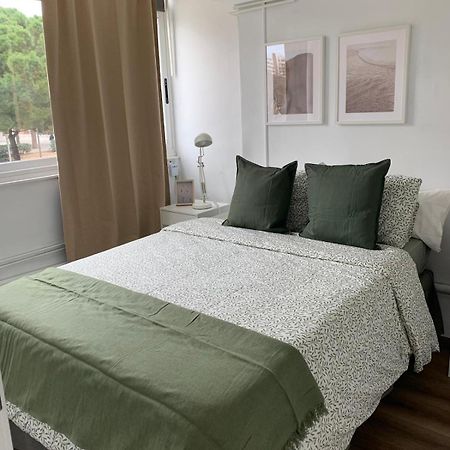 Апартаменти Loft Sleeper Llum Барселона Екстер'єр фото